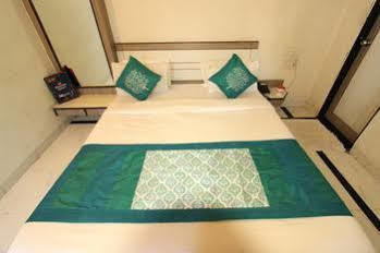 Hotel Saikripa Imperial ดามัน ภายนอก รูปภาพ